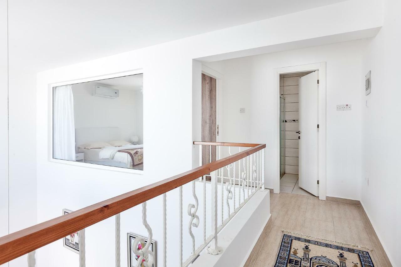 Seaview Selvi Village Apt Vasilia Eksteriør bilde