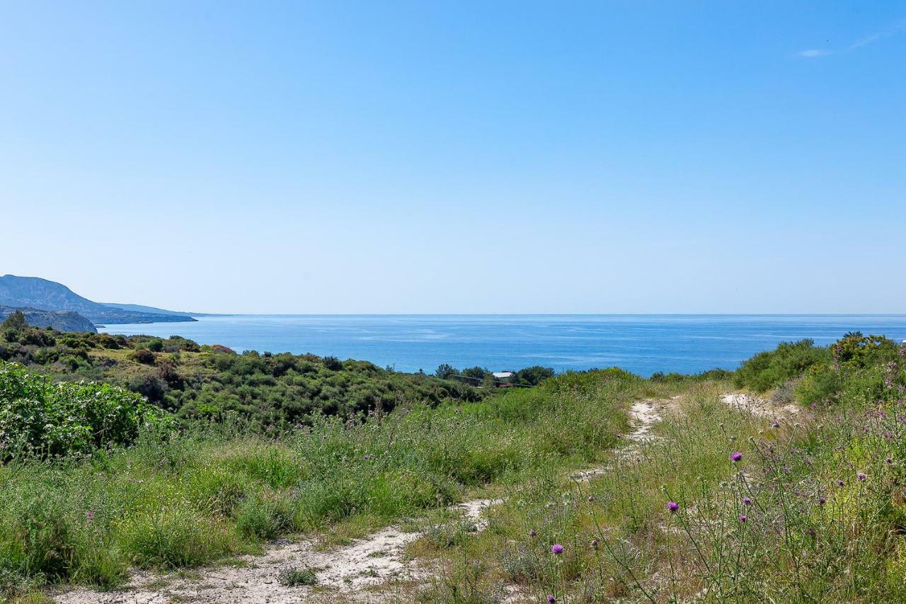 Seaview Selvi Village Apt Vasilia Eksteriør bilde